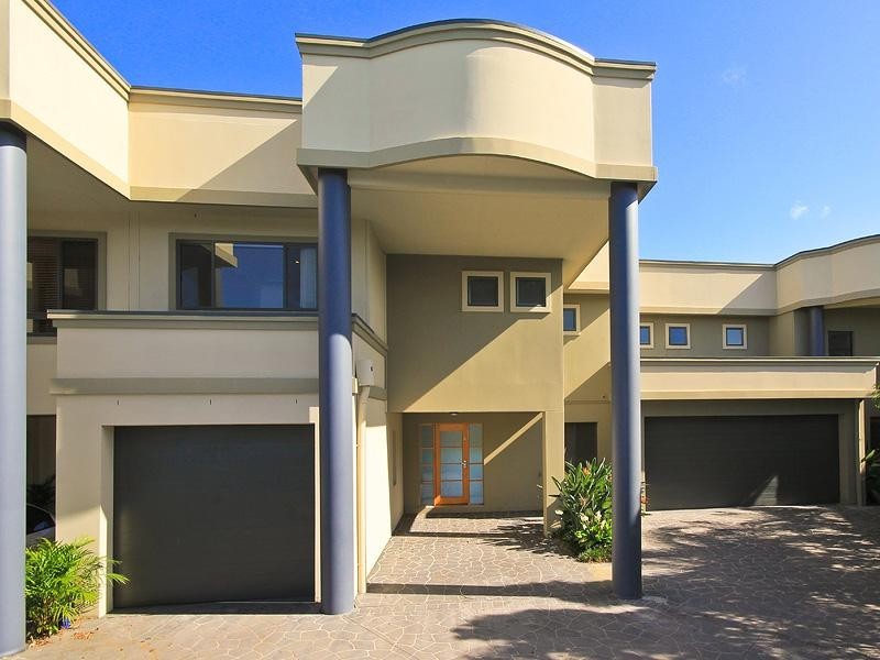 1/20 Comore Drive, Varsity Lakes QLD 4227
