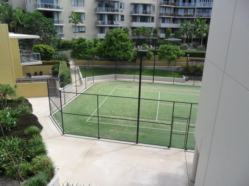 1088/1 ‘Swell Resort’, Burleigh Heads QLD 4220