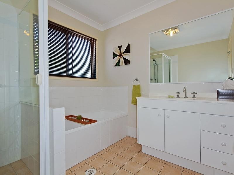 38 Inwood Circuit, Merrimac QLD 4226