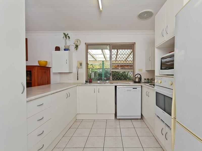 13 Lolita Court, Varsity Lakes QLD 4227