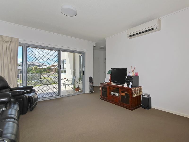 21/137 Scottsdale Drive, Robina QLD 4226