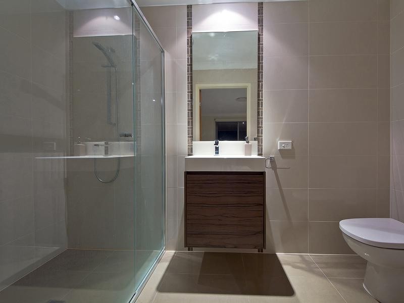 24 St Martins Place, Clear Island Waters QLD 4226