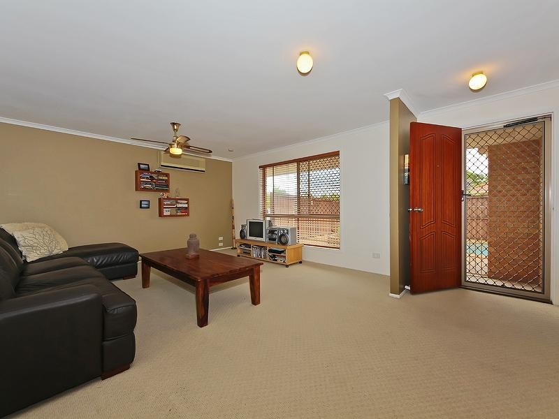 18 Allegro Place, Varsity Lakes QLD 4227