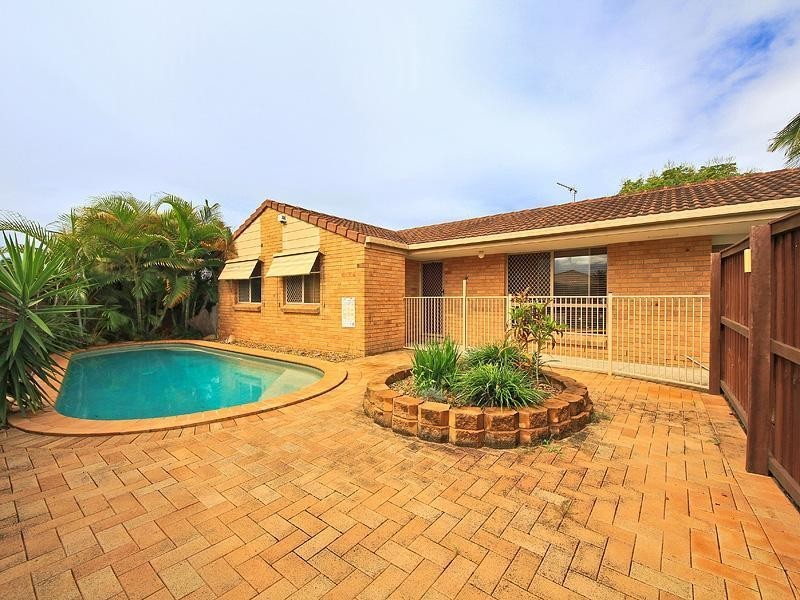 18 Allegro Place, Varsity Lakes QLD 4227