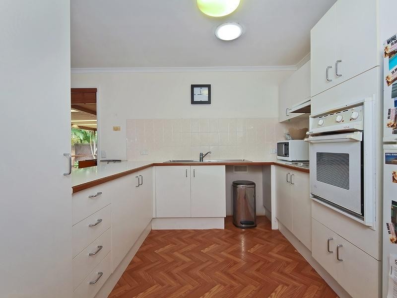 18 Allegro Place, Varsity Lakes QLD 4227