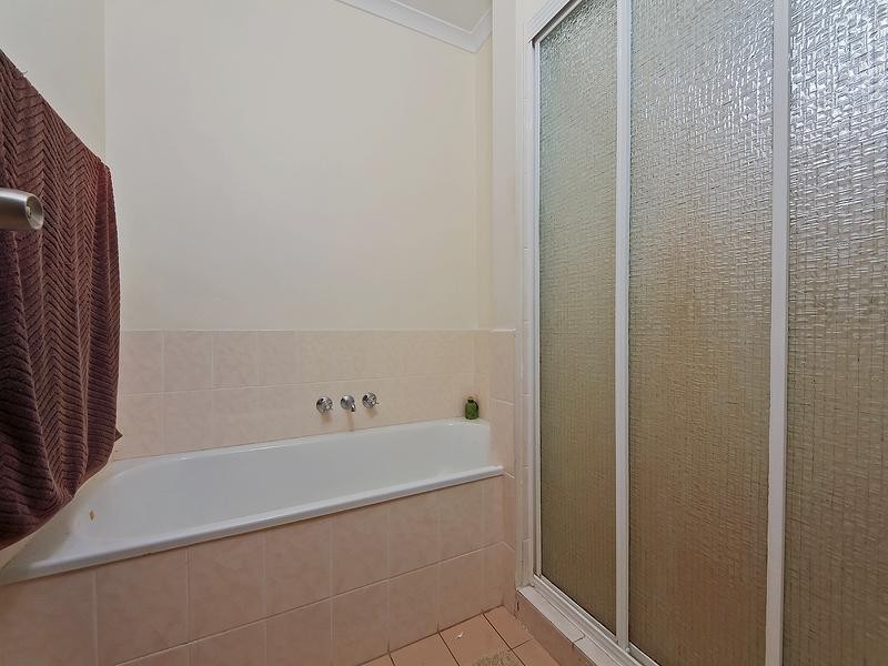 18 Allegro Place, Varsity Lakes QLD 4227