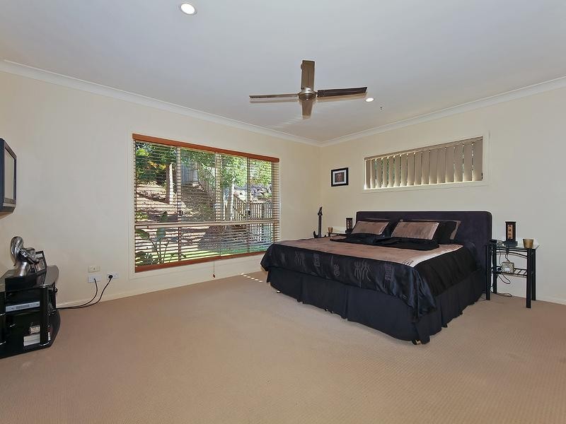 8 Eden Court, Nerang QLD 4211