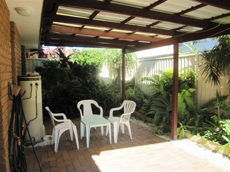 39 Frascott Avenue, Varsity Lakes QLD 4227