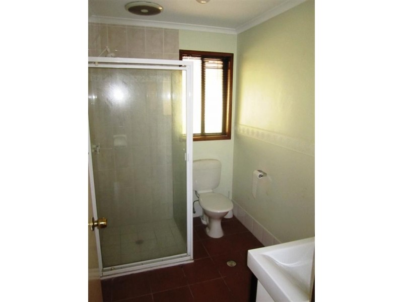 39 Frascott Avenue, Varsity Lakes QLD 4227