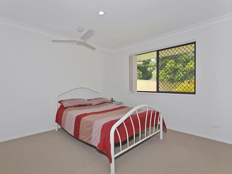 6 The Avenue, Nerang QLD 4211