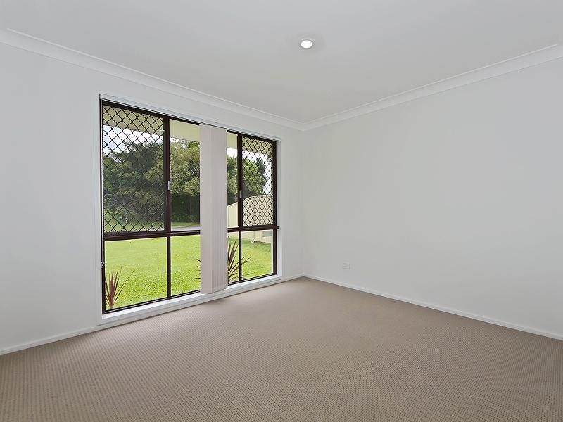 6 The Avenue, Nerang QLD 4211