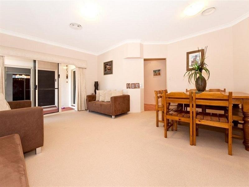3 Acton Drive, Varsity Lakes QLD 4227