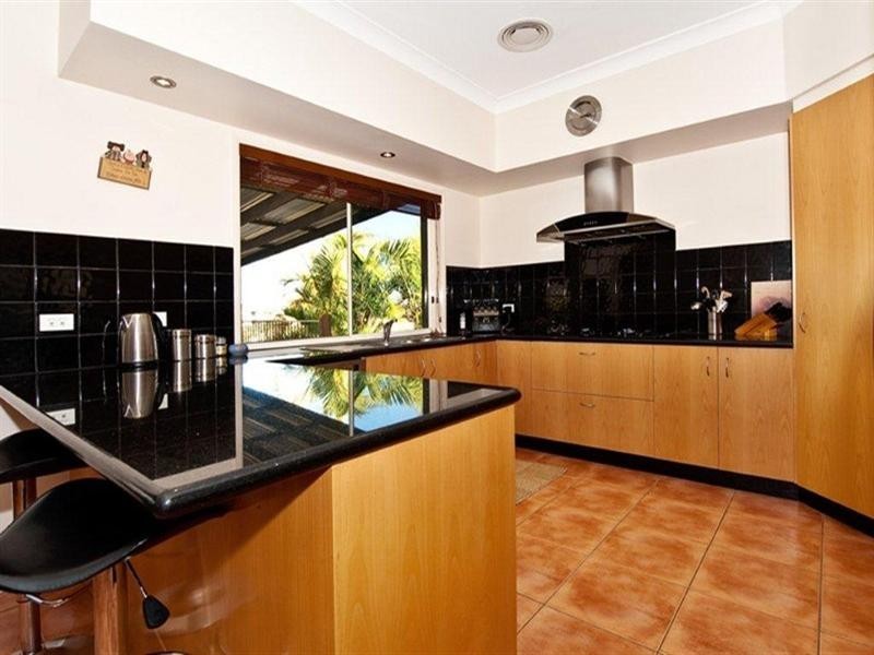 3 Acton Drive, Varsity Lakes QLD 4227