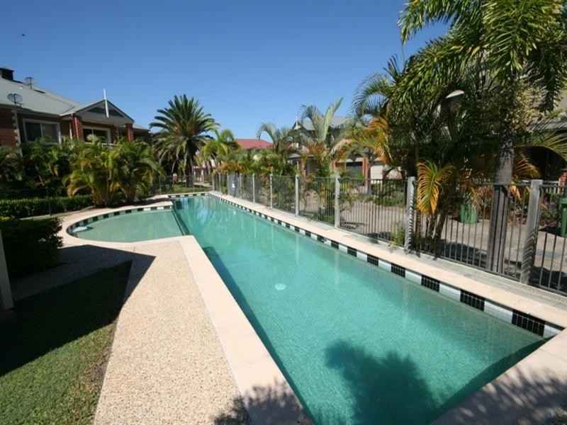 35/55 Paradise Springs Avenue, Robina QLD 4226