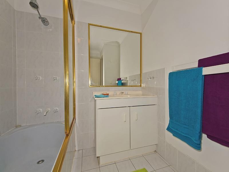 8/10 Cobai Drive, Mudgeeraba QLD 4213