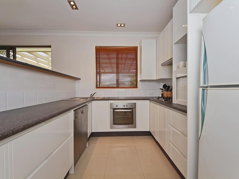 95 Cobai Drive, Mudgeeraba QLD 4213