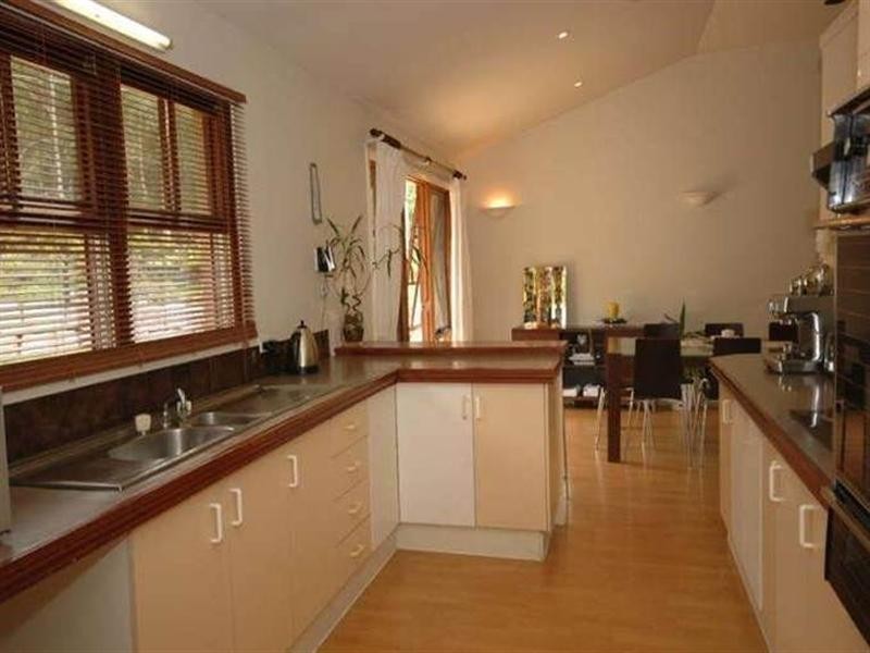 13 Thredbo Drive, Worongary QLD 4213