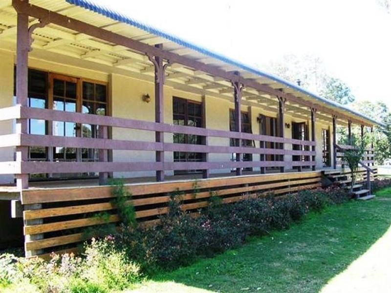 13 Thredbo Drive, Worongary QLD 4213