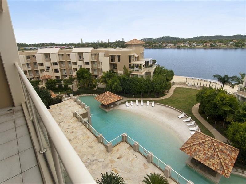 103/251 Varsity Parade, Varsity Lakes QLD 4227