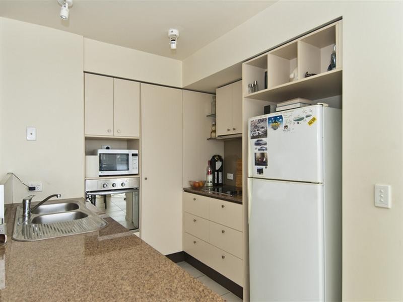 103/251 Varsity Parade, Varsity Lakes QLD 4227