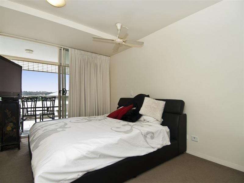 103/251 Varsity Parade, Varsity Lakes QLD 4227