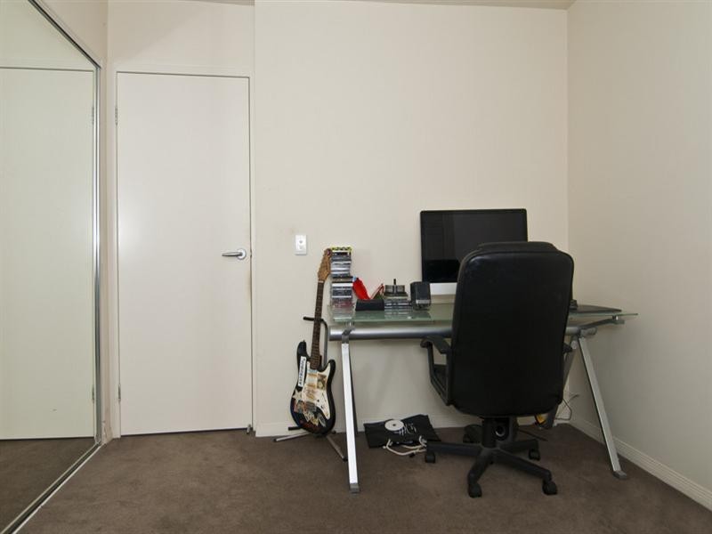 103/251 Varsity Parade, Varsity Lakes QLD 4227