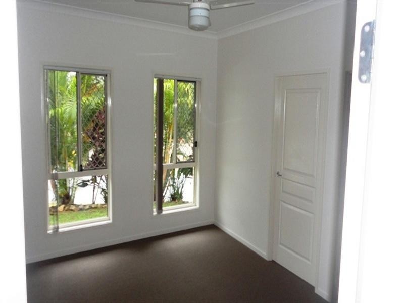 4 Worley Drive, Nerang QLD 4211