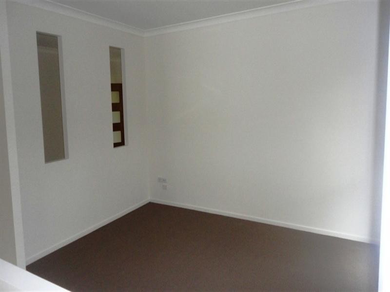 4 Worley Drive, Nerang QLD 4211