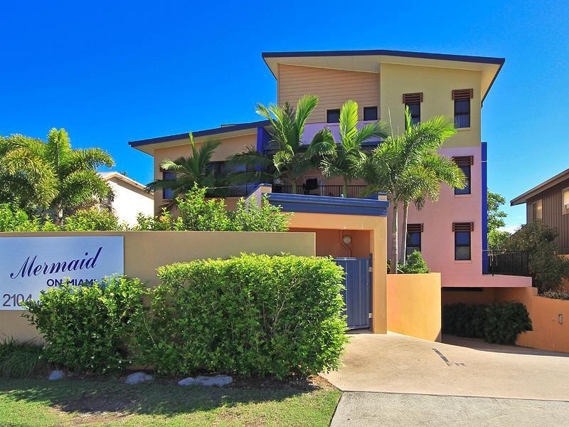 4/2104 Gold Coast Highway, Miami QLD 4220