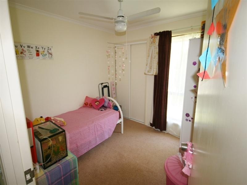 68 Southlake Drive, Varsity Lakes QLD 4227