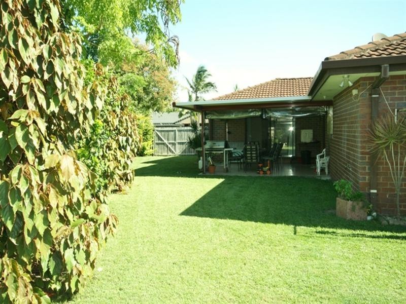68 Southlake Drive, Varsity Lakes QLD 4227