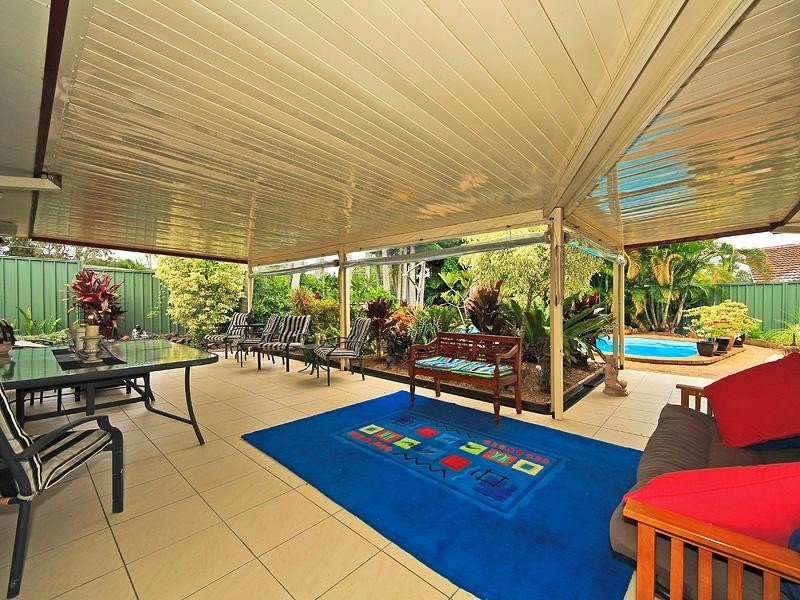 4 Calgary Court, Merrimac QLD 4226