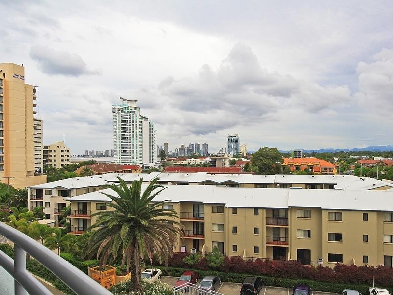 507/360 Marine Parade, Labrador QLD 4215