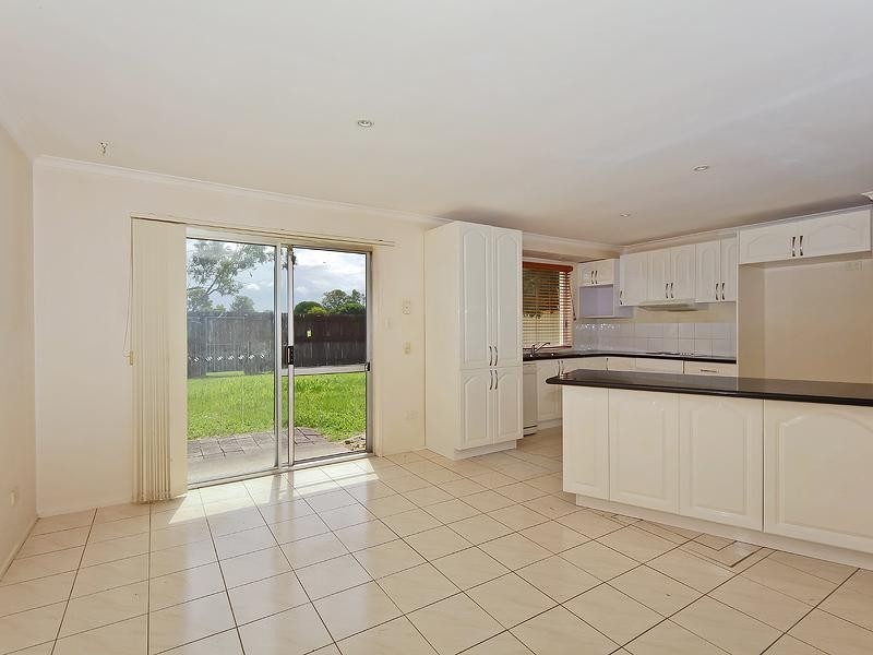 26 Volante Crescent, Mermaid Waters QLD 4218