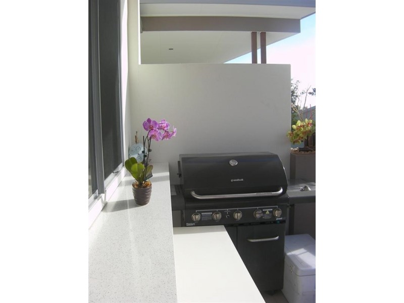 1/1 Palma Crescent, Varsity Lakes QLD 4227