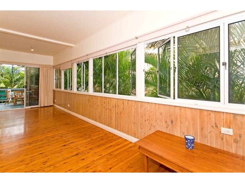 21 Hilda Street, Mermaid Beach QLD 4218