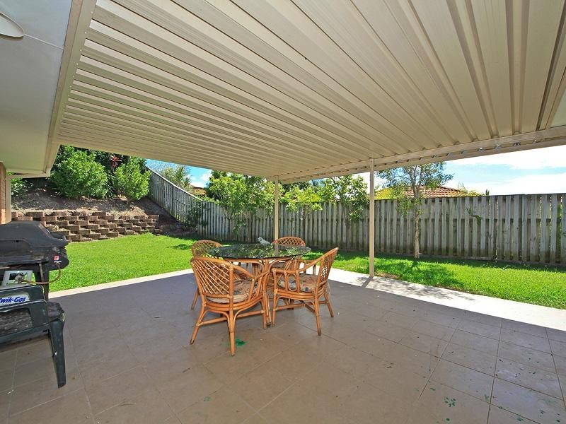 15 Beckington Terrace, Mudgeeraba QLD 4213