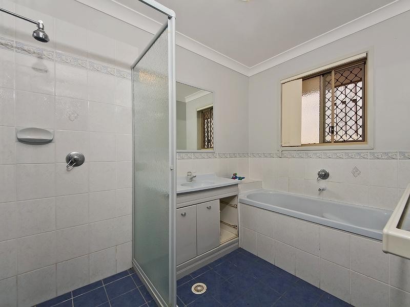 15 Beckington Terrace, Mudgeeraba QLD 4213