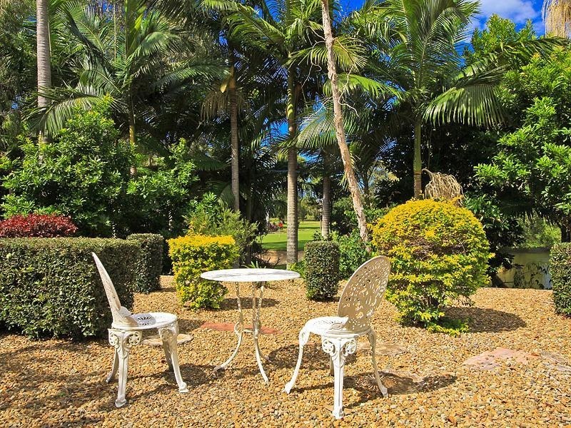 3/125 Santa Cruz Boulevard, Clear Island Waters QLD 4226