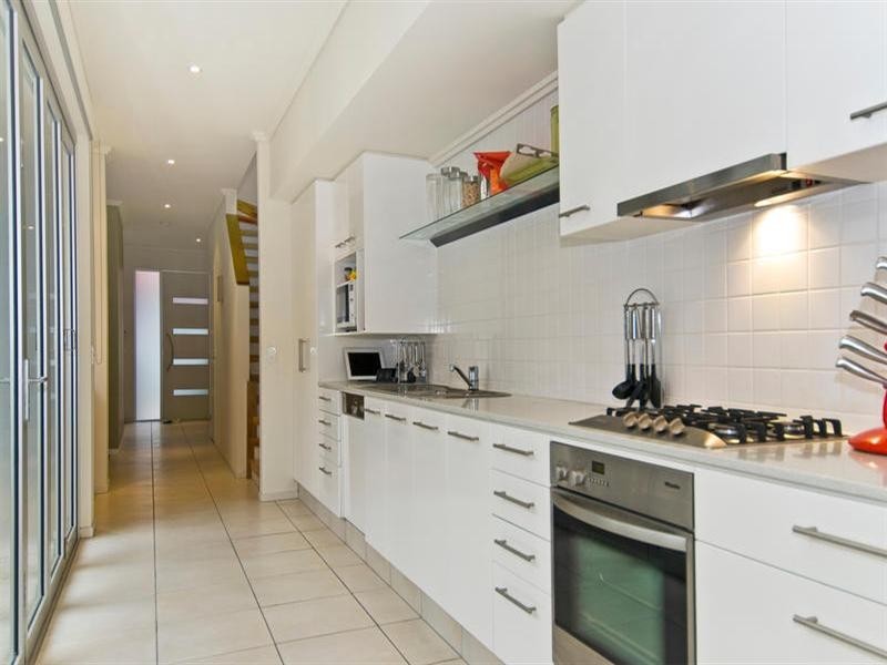 20 Lader Terrace, Varsity Lakes QLD 4227