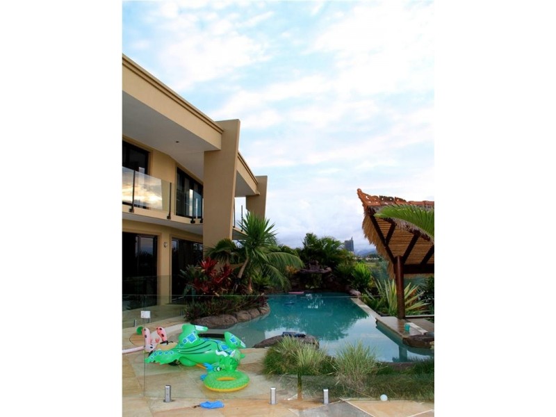 Robina QLD 4226