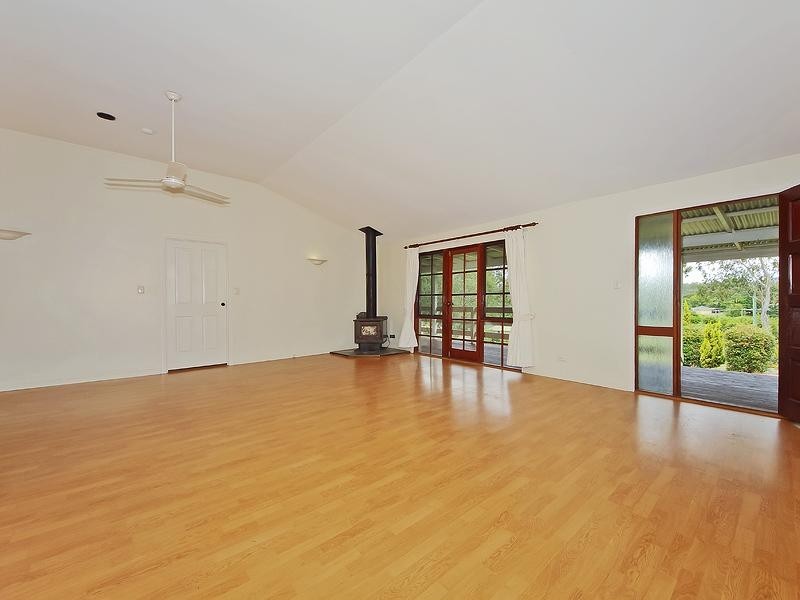 13 Thredbo Drive, Worongary QLD 4213