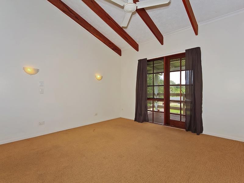 13 Thredbo Drive, Worongary QLD 4213