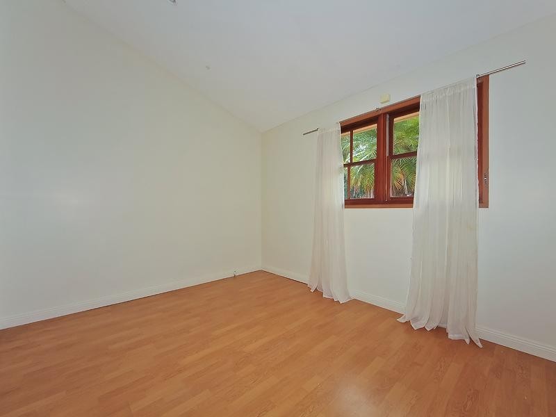 13 Thredbo Drive, Worongary QLD 4213