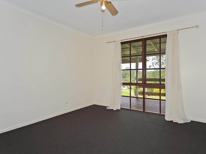 13 Thredbo Drive, Worongary QLD 4213