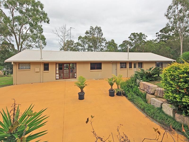 13 Thredbo Drive, Worongary QLD 4213