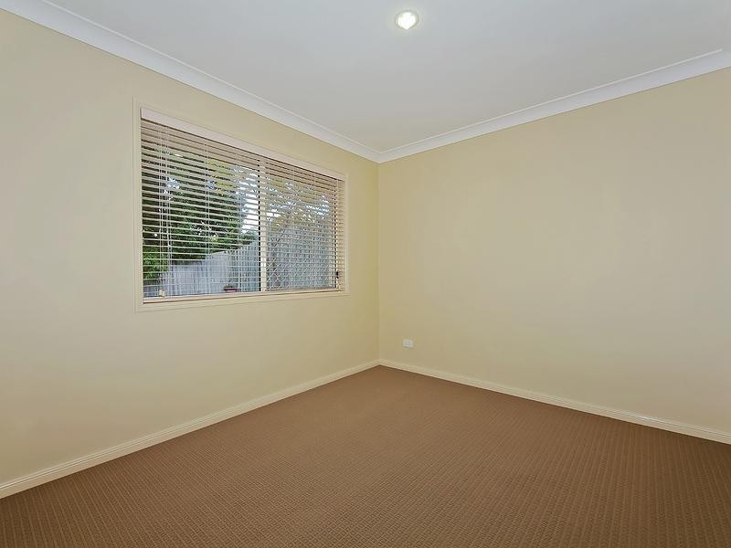 8 Red Ash Court, Merrimac QLD 4226