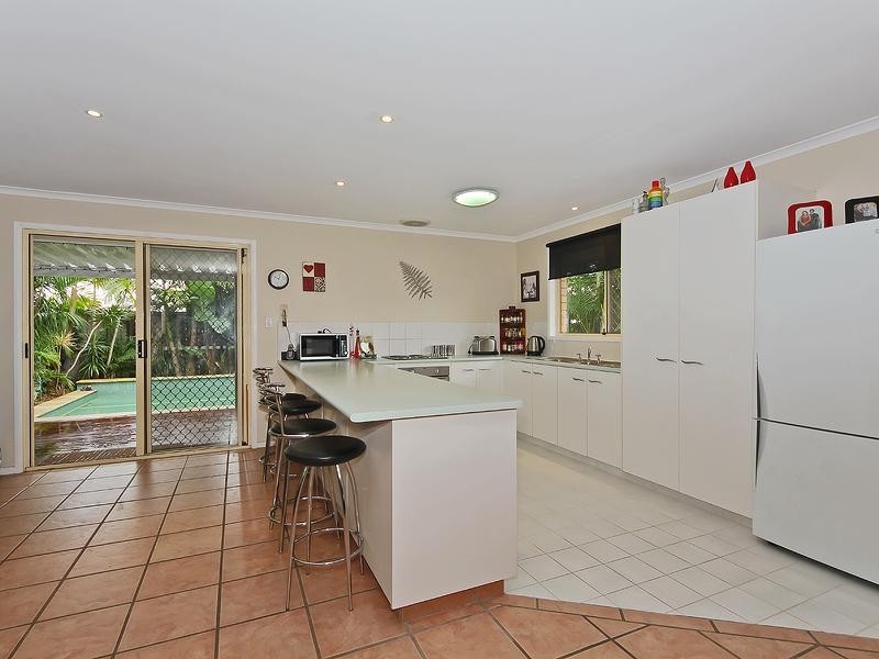 4 Crelga Court, Merrimac QLD 4226