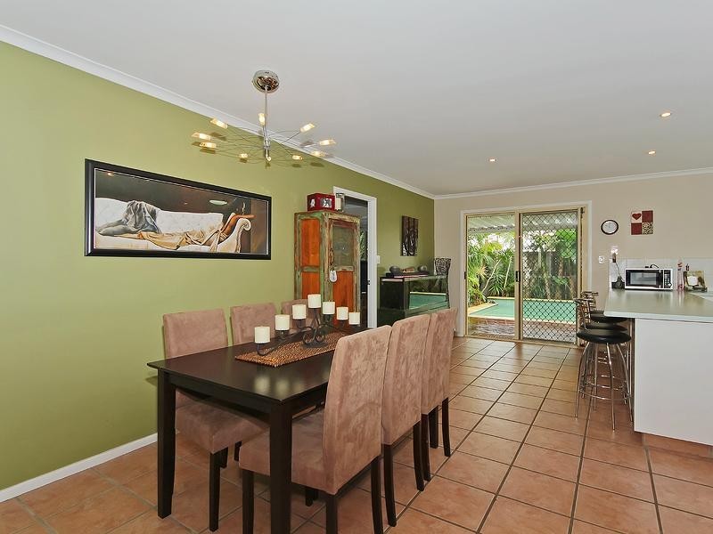 4 Crelga Court, Merrimac QLD 4226