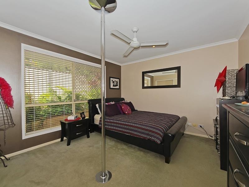 4 Crelga Court, Merrimac QLD 4226